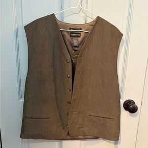 Men’s Claiborne Tan Button-Up Vest
